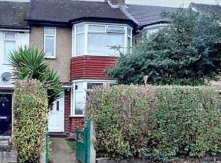 Greenford Broadway House | Ritz place 3