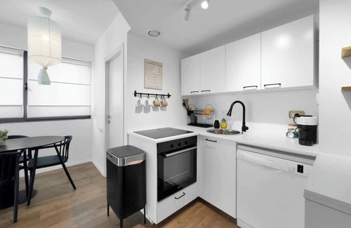 Herzliya Pituach Apartment | Ritzside Marina Stay