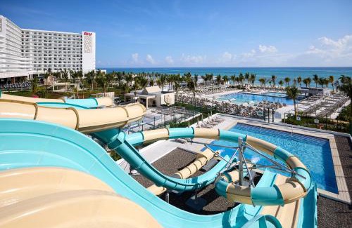 Falmouth Resort | Riu Palace Aquarelle - All Inclusive