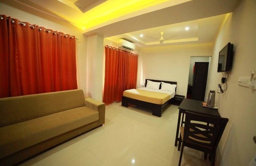 Palakkad Hotel | Riva Residency