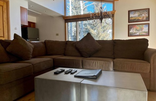 Vail Apartment | Riva Ridge 735 | 4BR Vail Village