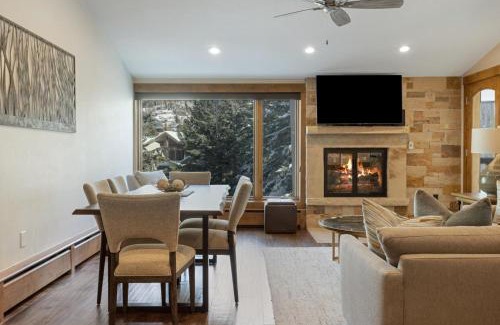 Vail Apartment | Riva Ridge 760 Two Bedroom Premier Location Vail Village