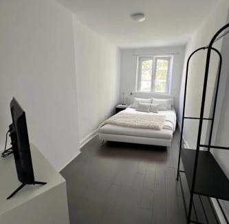 Charleroi Apartment | Rive Gauche I centre - gare - aéroport