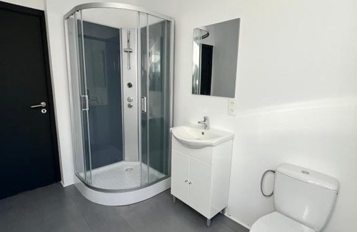 Charleroi Apartment | Rive Gauche K centre - gare - aéroport