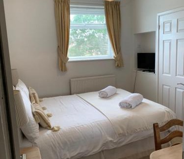 Southampton House | Rivendell Guest House