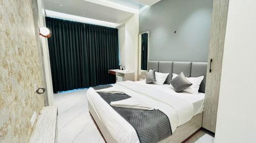 Nashik Resort | River An Sky Resort