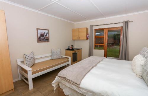 uMngeni Cabin | River Bend Farm