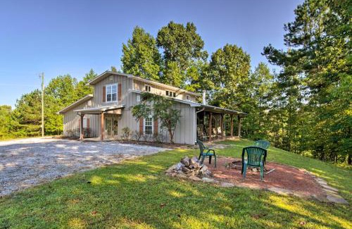 Heflin House | River Bend Lodge Heflin Home in the Woods!