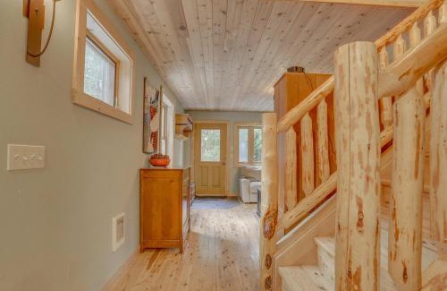 Rhododendron House | River Breeze Chalet - Meredith Lodging
