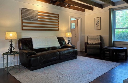 Bakerton Other | River Chase - Historic Farmhouse on the Potomac!