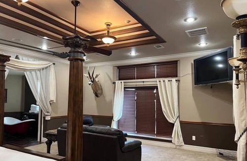 Cecil Apartment | River Chase Luxury Suite