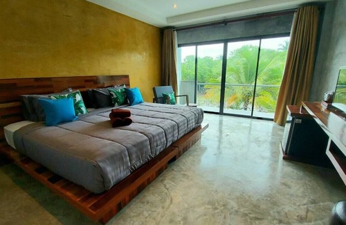 Bang Khonthi Hotel | River CoCo Amphawa