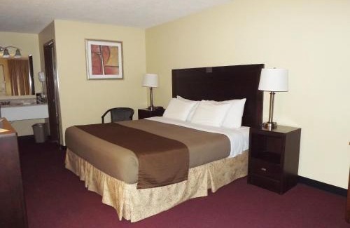 Issue Hotel | River Edge Inn