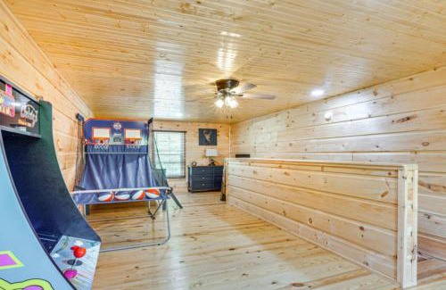 Tellico Plains House | River Escape River Front Cabin