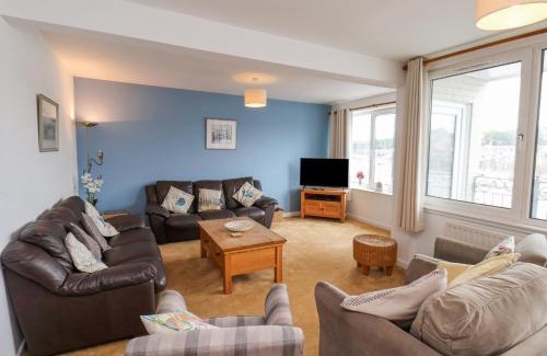 Whitby House | River Forge