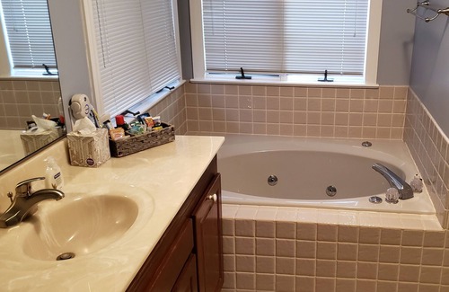 Durants Neck Bed & Breakfast | River front house
