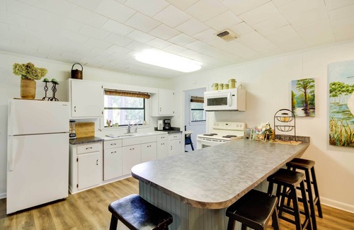 McComb Cottage | River Frontage: Quiet Mississippi Vacation Rental