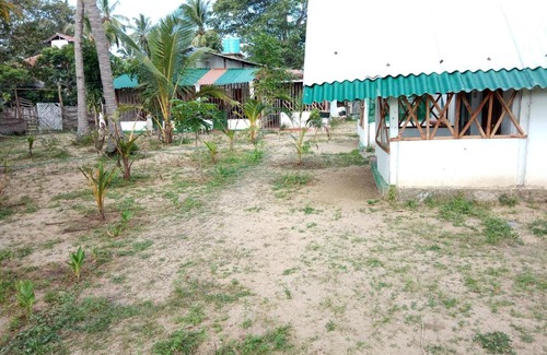 Pottuvil Division 2 House | River Garden Arugambay