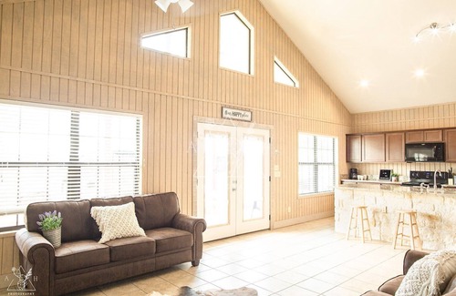 Concan House | River Grove Rentals House #3