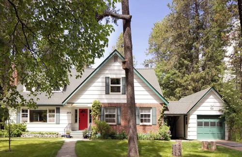 West Glacier House | RIVER HAUS: Glacier National Park's Iconic Home — The CLOSEST House to GNP