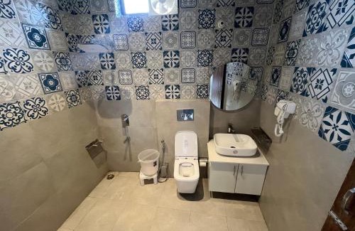 Bail Parao House | River Home Stay