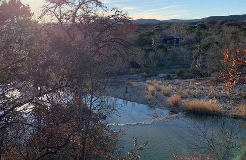 Leakey House | RIVER IS YOUR BACKYARD!