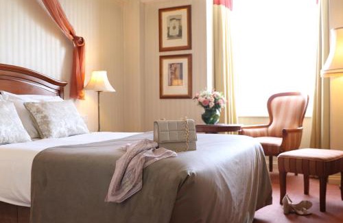 Castleisland Hotel | River Island Hotel