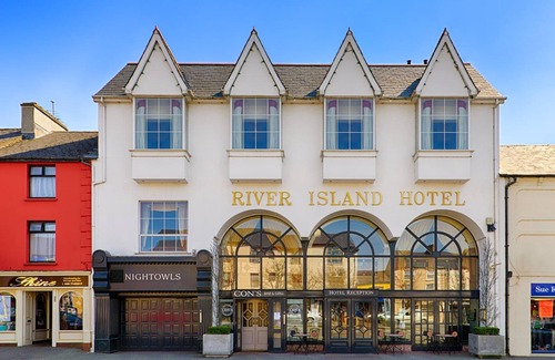 Castleisland Hotel | River Island Hotel