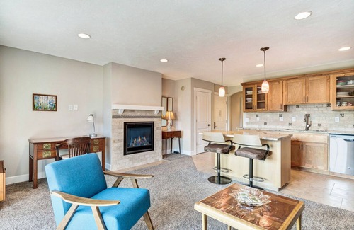 Orchard District Condo | "River Me Timbers" Riverfront condo with balcony near downtown Bend