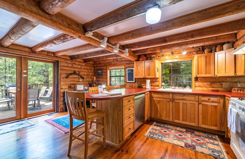Suches Cabin | River Moss Cottage - On the Toccoa River