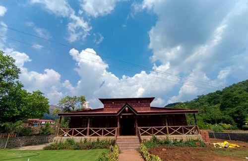 Mahabaleshwar Villa | River oak villa