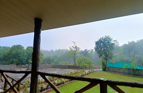 Mahabaleshwar Villa | River oak villa