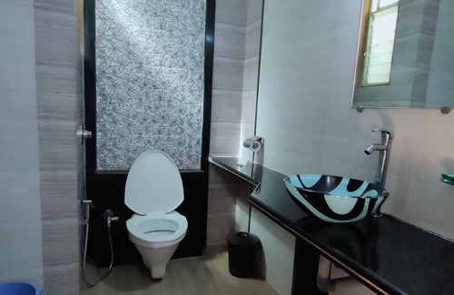 Panchgani Hotel | River Palace