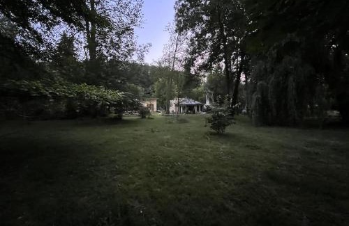 Villemeux-sur-Eure House | River place