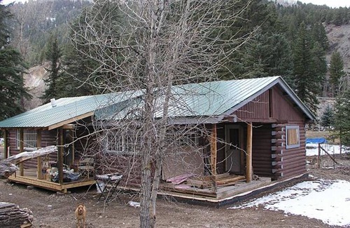 Lake City House | River Ranch Log home 3 BR 2 bath on the river porches ATV drive-in/out