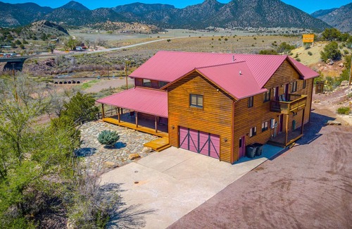 Canon City House | River Ranch Summary: