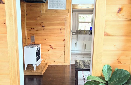 Boone Cottage | River + Rock Cottage : the Mountains Are Calling
