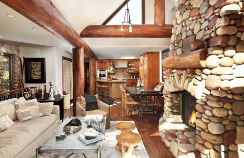 Aspen Ski Chalet | River Rock - Private rooftop with plunge pool and hot tub