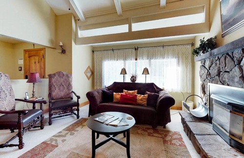 Durango - Purgatory House | River Rock Ranch