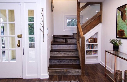 Indianapolis Cottage | River Rock Retreat