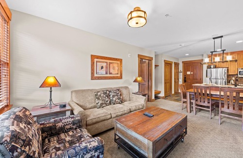 River Run Condo | River Run Condo w/Great Shared Amenities: Pool, Hot Tubs, Play Area, & More!