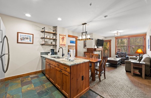 River Run Condo | River Run Condo w/Great Shared Amenities: Pool, Hot Tubs, Play Area, & More!
