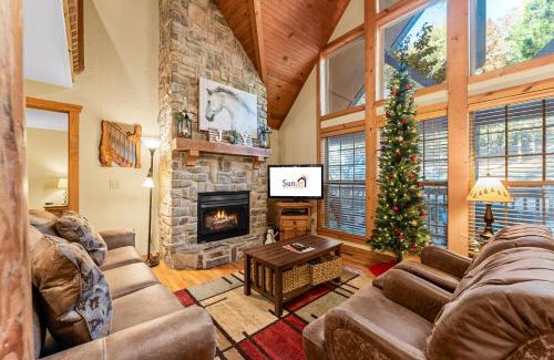 Branson West Cabin | River's Creek Cabin