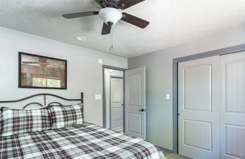 Blanco House | "River's Edge Lodge" Fly Fishing on the San Juan River near Quality Waters.
