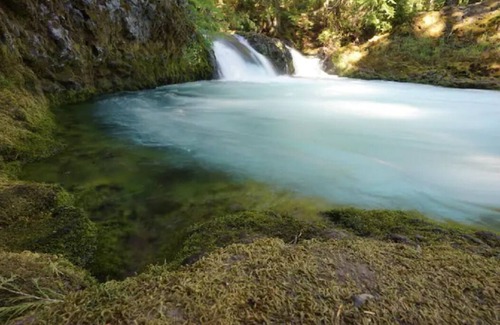 McKenzie Bridge Cabin | River Song Cabin - Mckenzie River