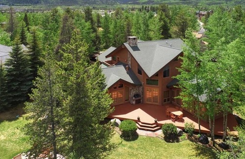 Frisco House | River Song Home: Luxury On The River