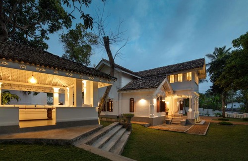 Hikkaduwa Villa | River Stone By Poseidon
