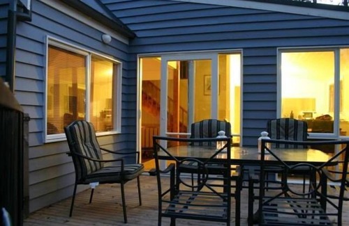 Sawmill Settlement House | River Stone Lodge Mt Buller Alpine Region, self contained quality accommodation
