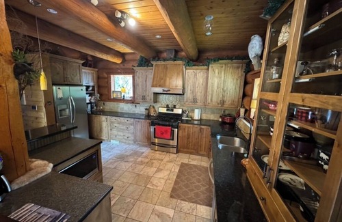 Popkum Ski Chalet | River Valley Lodge - The Best of BCn
