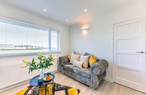 Tweedmouth House | River View Cottage